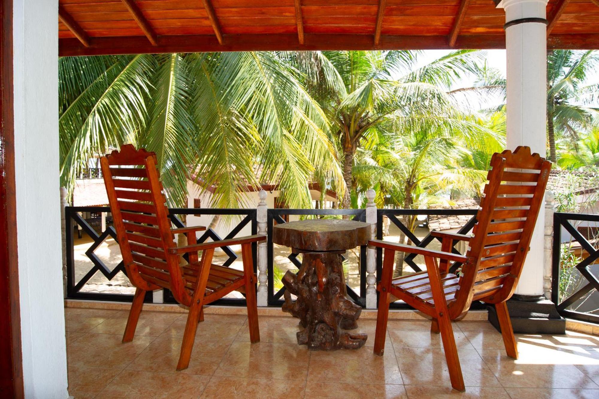 Ibisbird Beach Bungalows, Sport, Spa And Restaurant Tangalle Exteriör bild