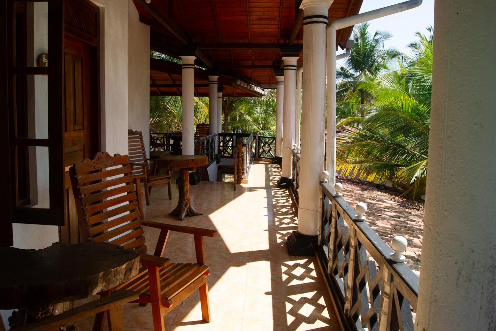 Ibisbird Beach Bungalows, Sport, Spa And Restaurant Tangalle Exteriör bild