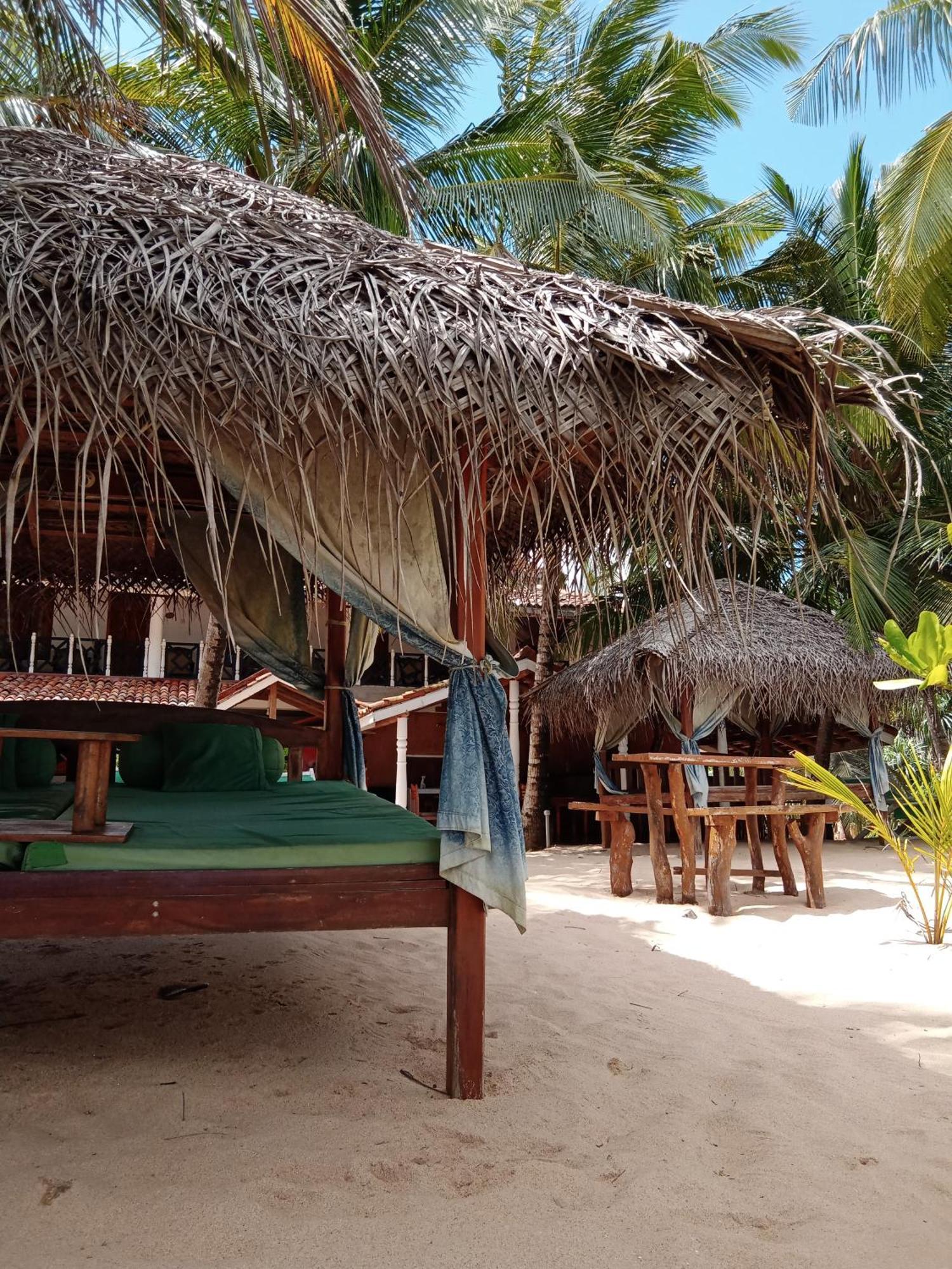 Ibisbird Beach Bungalows, Sport, Spa And Restaurant Tangalle Exteriör bild