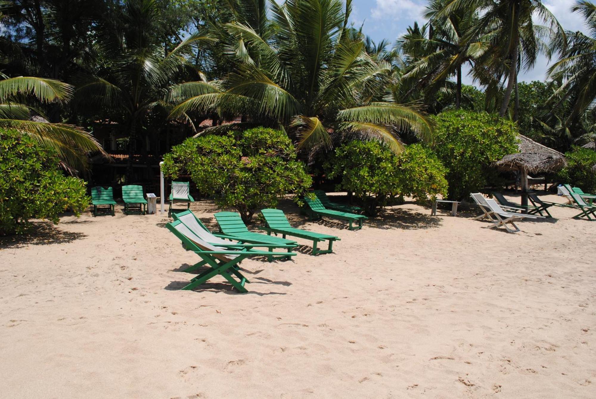 Ibisbird Beach Bungalows, Sport, Spa And Restaurant Tangalle Exteriör bild