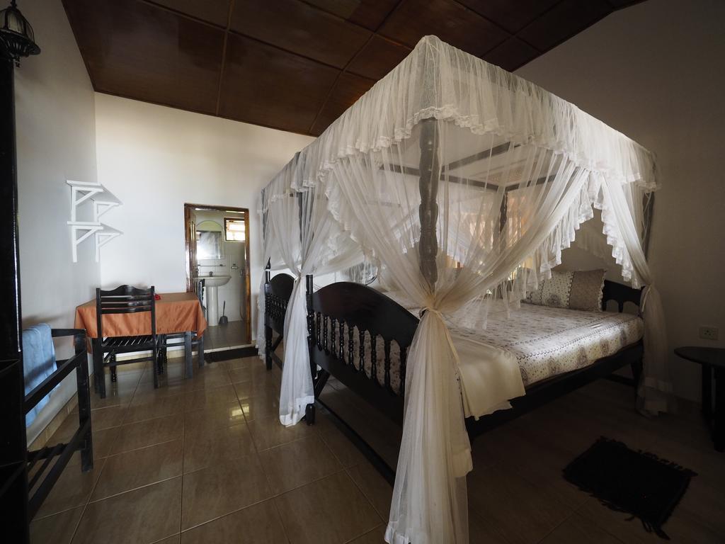 Ibisbird Beach Bungalows, Sport, Spa And Restaurant Tangalle Exteriör bild